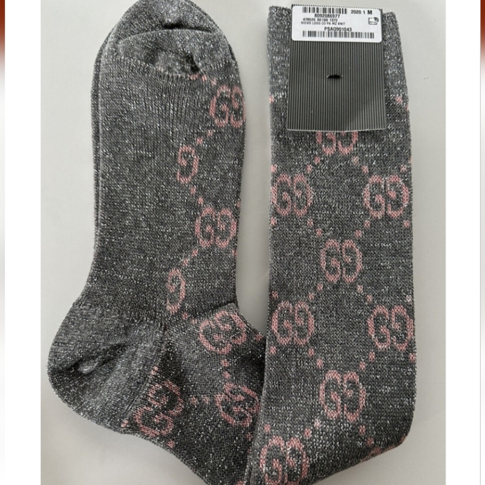 Gucci GG monogram socks in Silver with Pink Lame' GG